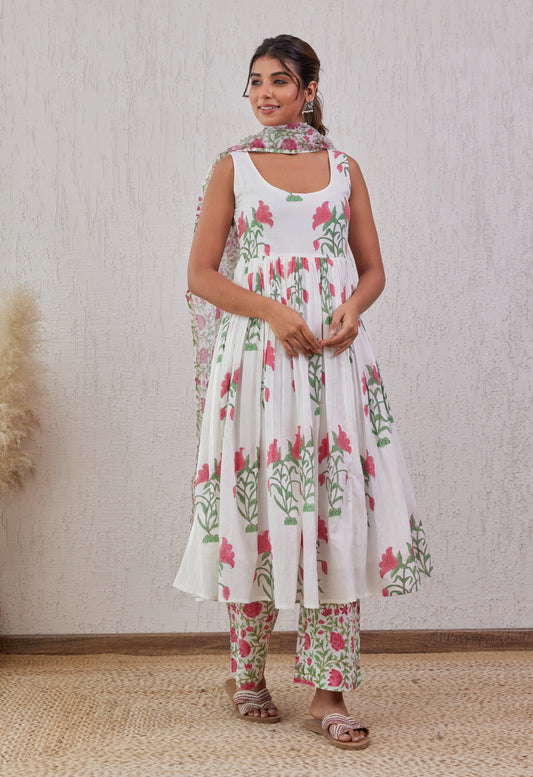 WHITE FLORAL PRINTED KURTA SET WITH DUPATTA