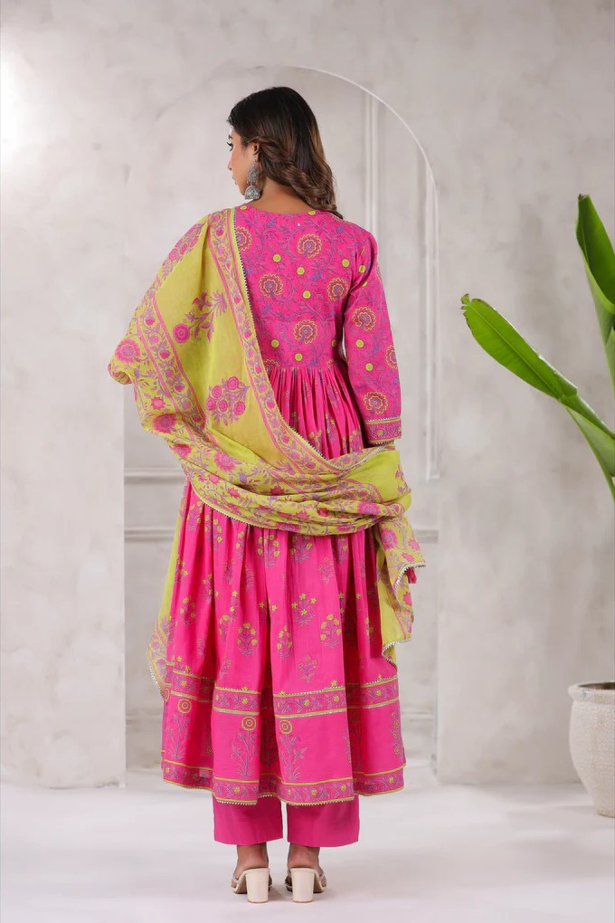 Pink Floral Printed Anarkali Kurta set