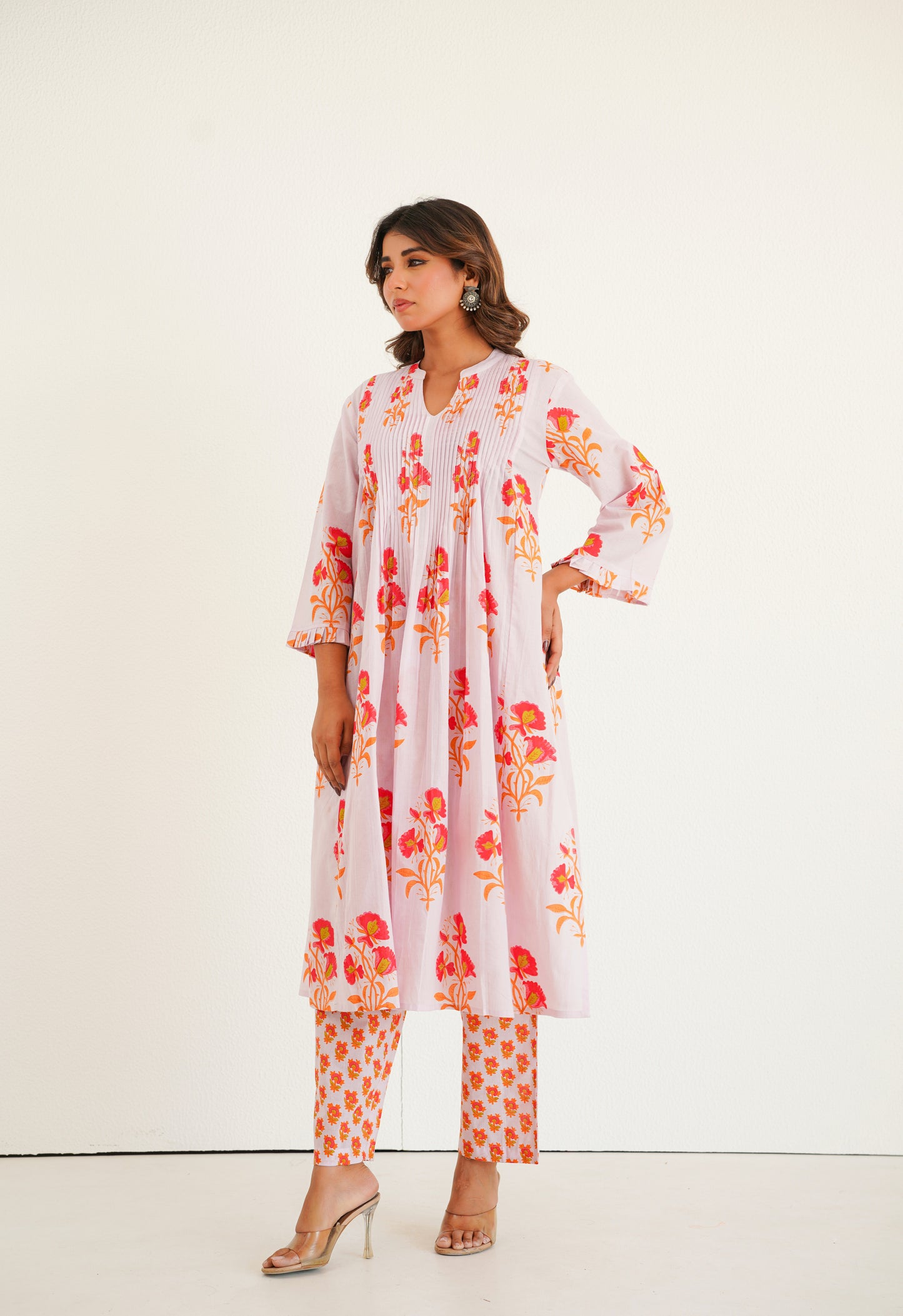 Lilac floral Printed Kurta with Bottom