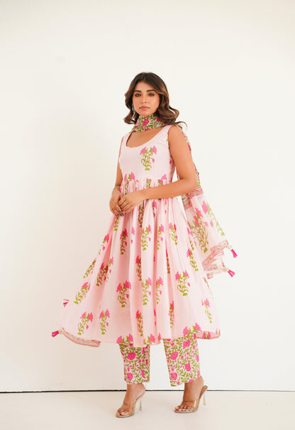 PINK FLORAL PRINTED KURTA SET WITH DUPATTA