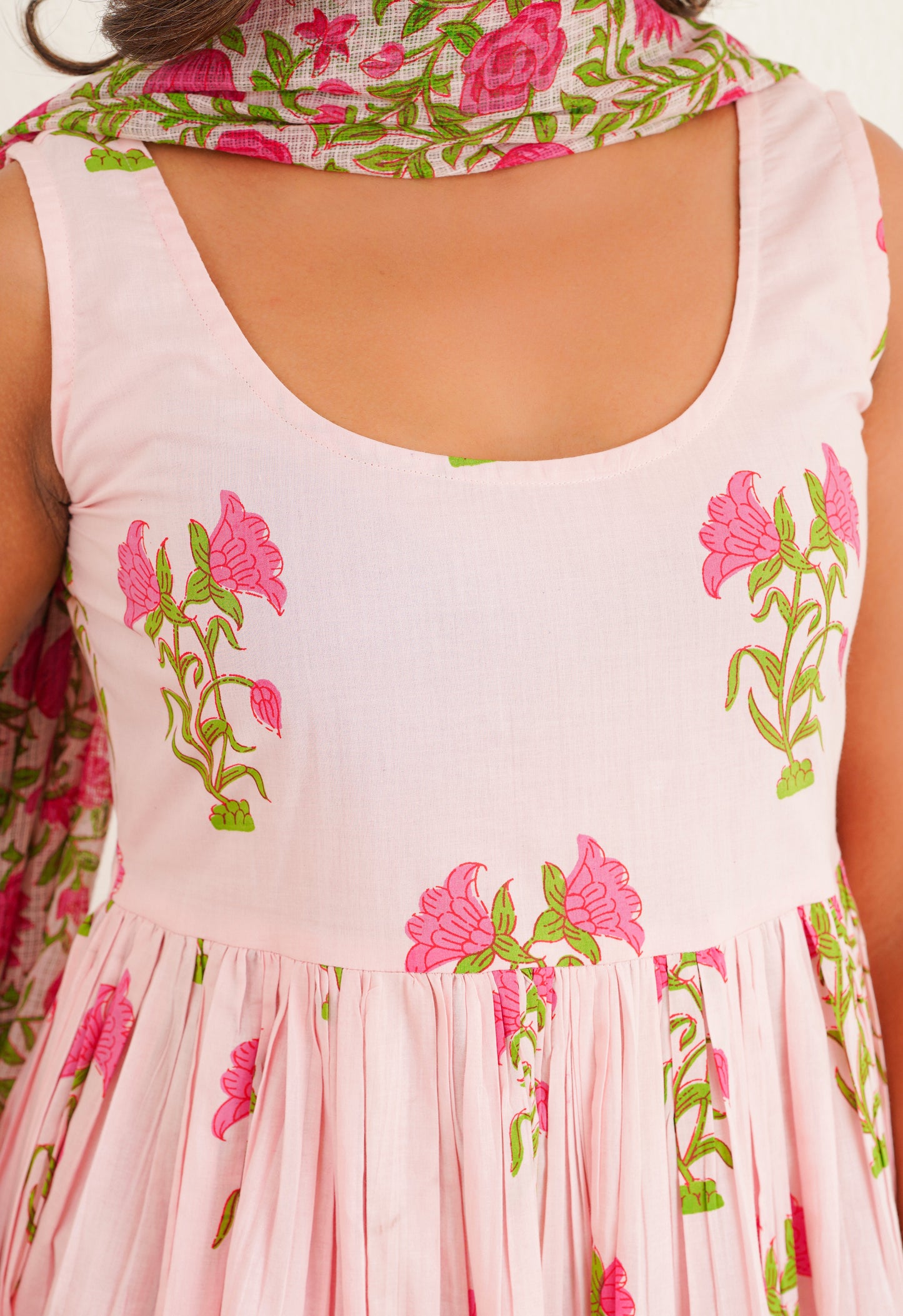 PINK FLORAL PRINTED KURTA SET WITH DUPATTA